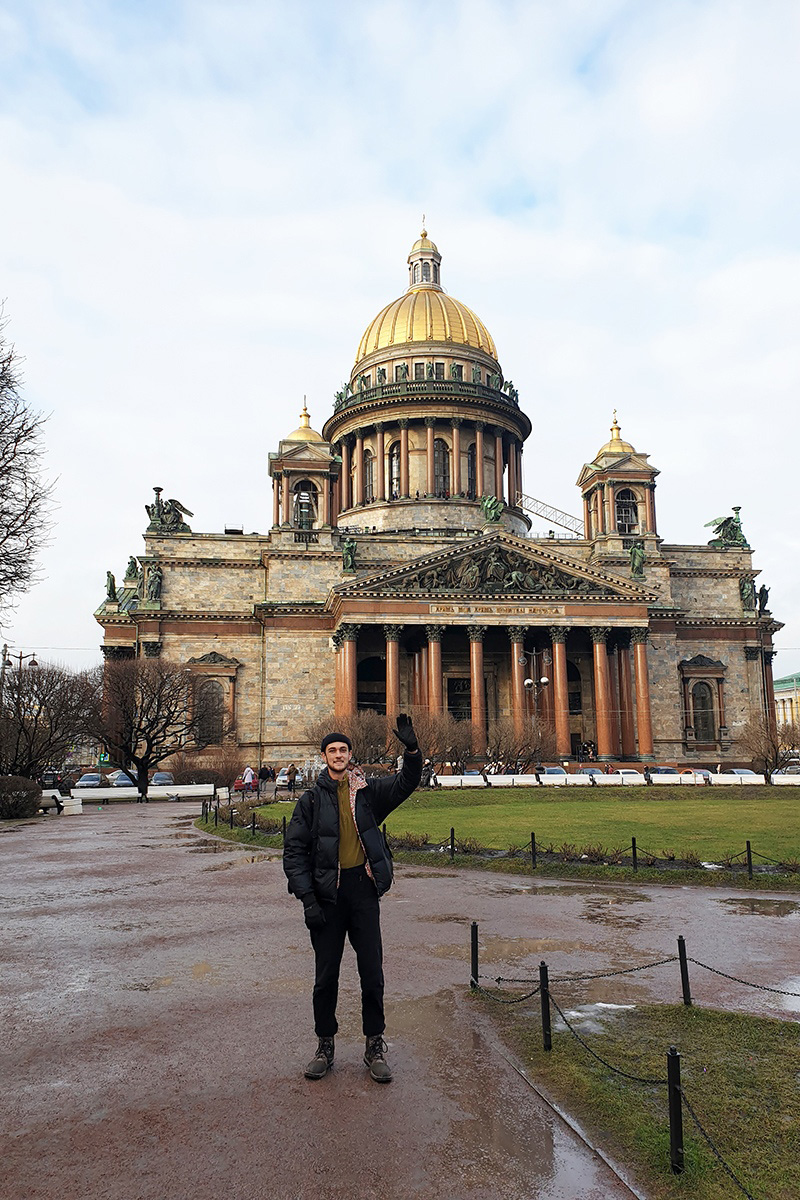 The student from Australia was impressed by the architecture of St. Petersburg 